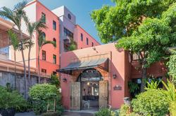 Baansuanprannok Hotel by ZUZU