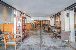 Intown residence by ZUZU