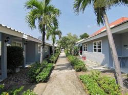 1715 House Caff Resort