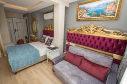 Atlantis Royal Hotel