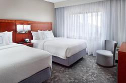 Courtyard By Marriott Greensboro