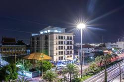 Baan Paknam Hotel
