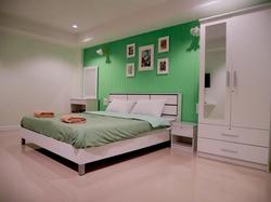 Uj Apartment