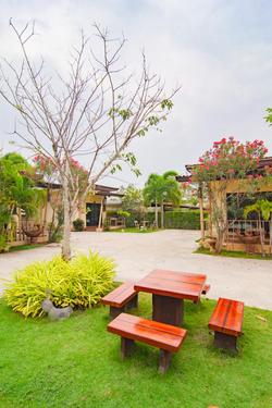 OYO 607 Nawang Resort