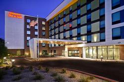 Hampton & Suites Las Vegas Convention Center