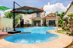 Charm Resort Cha Am
