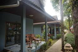 Cousin Resort