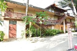 Haad Khuad Resort