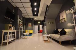 Day II Hotel by ZUZU