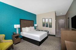 La Quinta Inn & Suites by Wyndham West Memphis