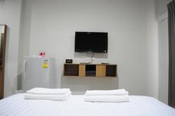 Paru Ville Service Apartment
