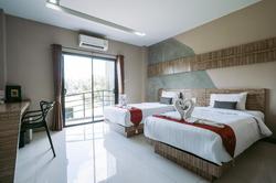 Ray Hotel