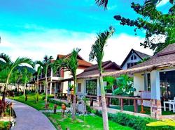 Banana Beach Resort