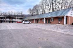Colonial Motel And Spa