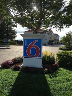 Motel 6 Dixon