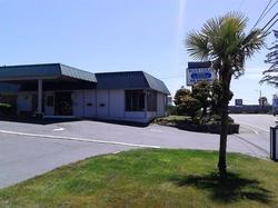 Blue Coast Inn And Suites