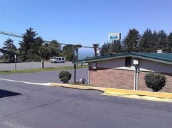Blue Coast Inn And Suites