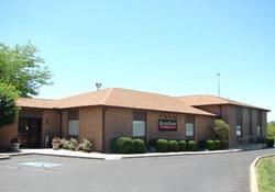 Christopher Inn And Suites