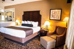 Mockingbird Inn Suites