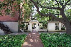 The Presidents Quarters Inn