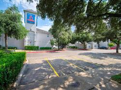Studio 6 Austin, TX - Midtown