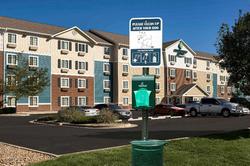 Woodspring Suites Firestone