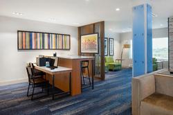 Holiday Inn Exp & Sts Bourbonnais East - Bradley