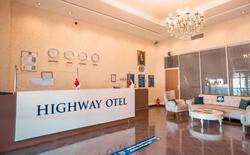 Highway Hotel