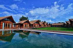 100 Islands Resort & Spa