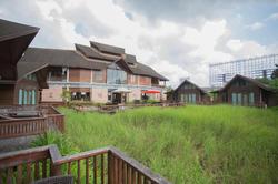 100 Islands Resort & Spa