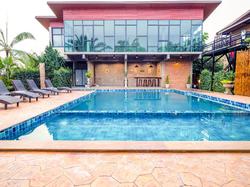 Capital O 727 Be One Resort