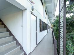 Oyo 421 Dnk Baan Suan