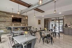 Iris Garden Inn
