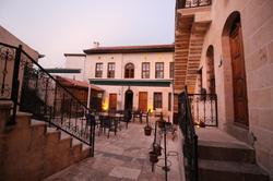 Aynur Hanım Konağı
