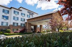 Oxford Suites Chico