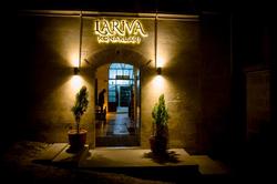La Riva Konaklari