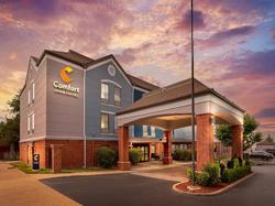 Comfort Inn & Suites St Louis