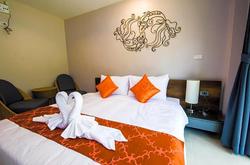 Chom Phu Resort Khaolak