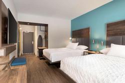 Tru by Hilton Albany Airport