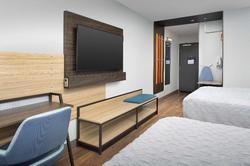 Tru by Hilton Beaufort