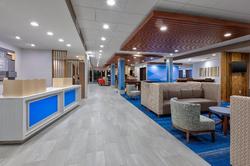 Holiday Inn Express and Suites Wooster