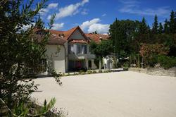 Logis Hostellerie Blason De Provence