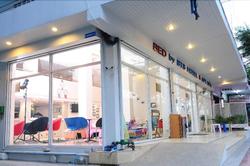 Bed by Tha-Pra Hotel and Apartment