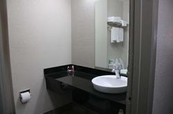 Days Inn by Wyndham Waco University Area