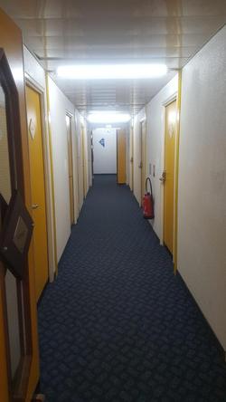 Hotel Thania