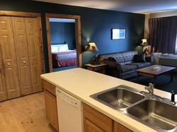 The Lodge At Crooked Lake