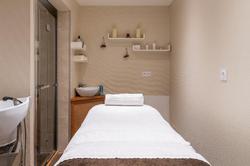 Demeures & Chateaux Hotel de Greuze