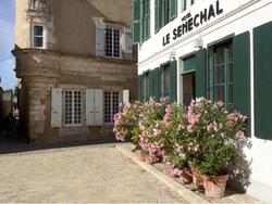 Hôtel Le Sénéchal