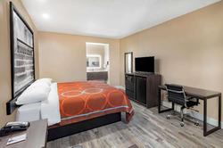 Super 8 by Wyndham Houston NW Beltway 8