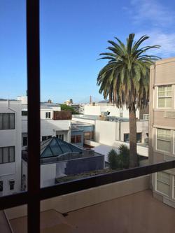 Cow Hollow Inn & Suites